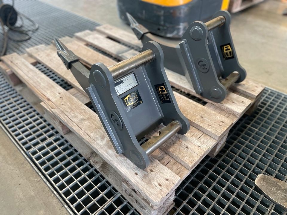 Henle Reißzahn MS01 Symlock 1 2 to Minibagger mieten in Bibertal – 2