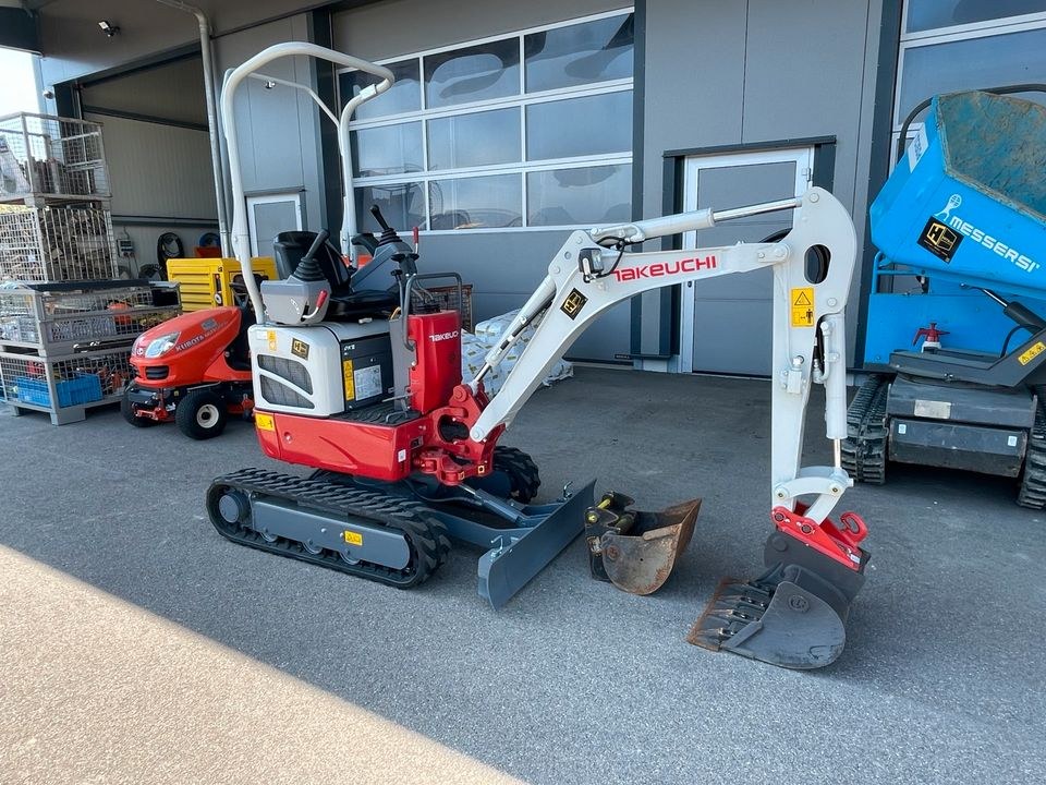 Takeuchi TB210 R MS01 1,2 to Kurzheck Minibagger mieten in Bibertal – 2