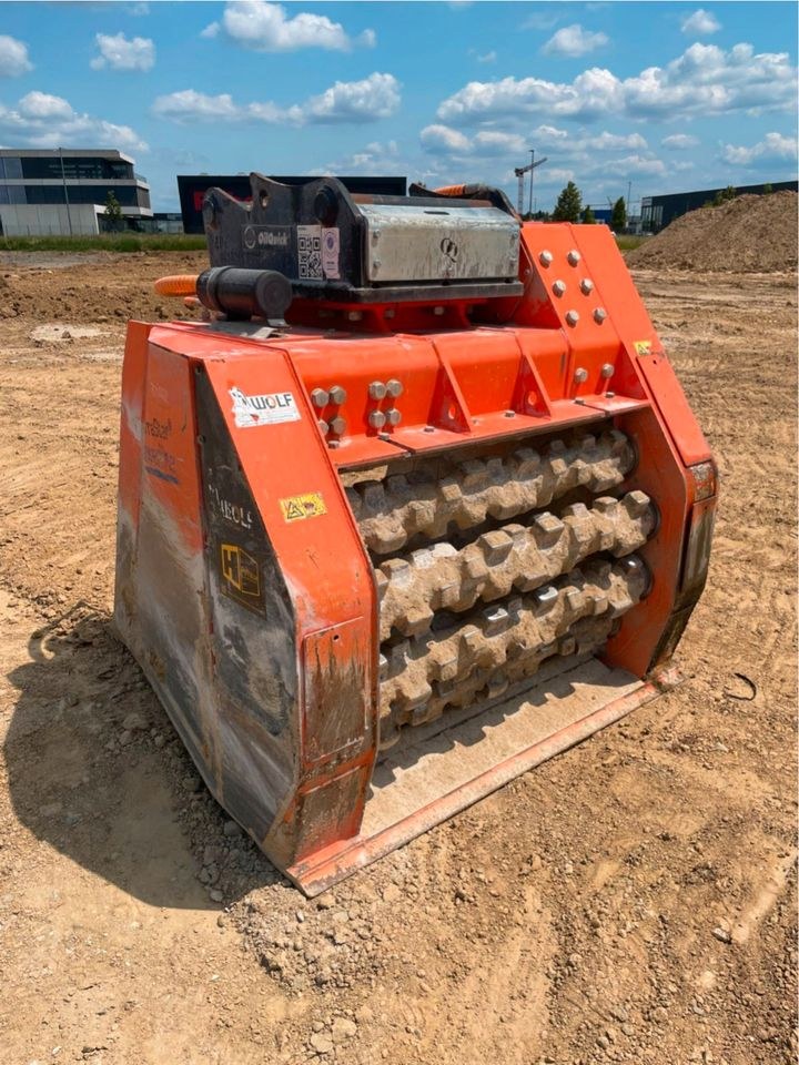 Wolf TSP 124 Sieblöffel Schaufelseparator OQ 70 mieten in Bibertal