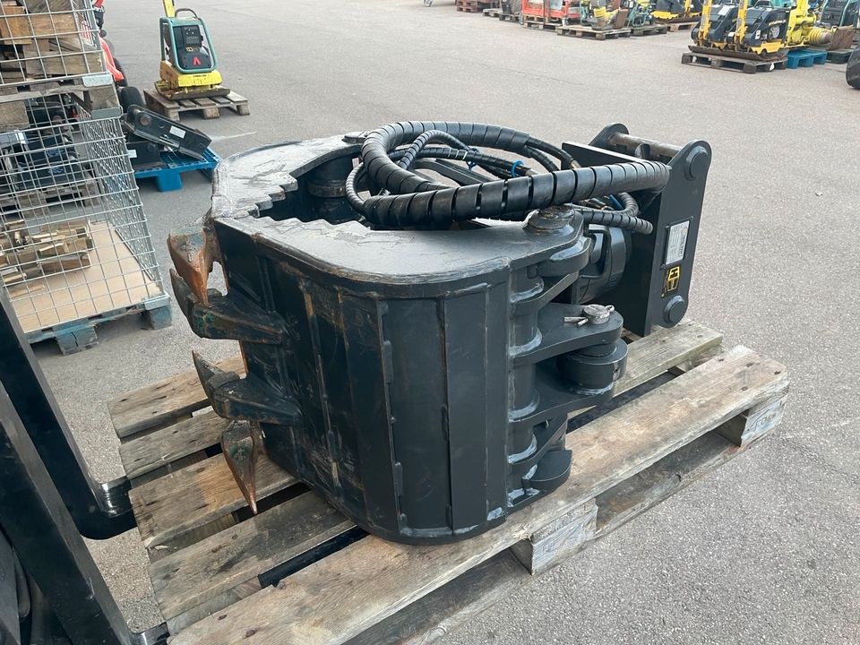 Universalgreifer UG05 MS03 3,5 6,0 to Abbruch mieten in Bibertal – 3