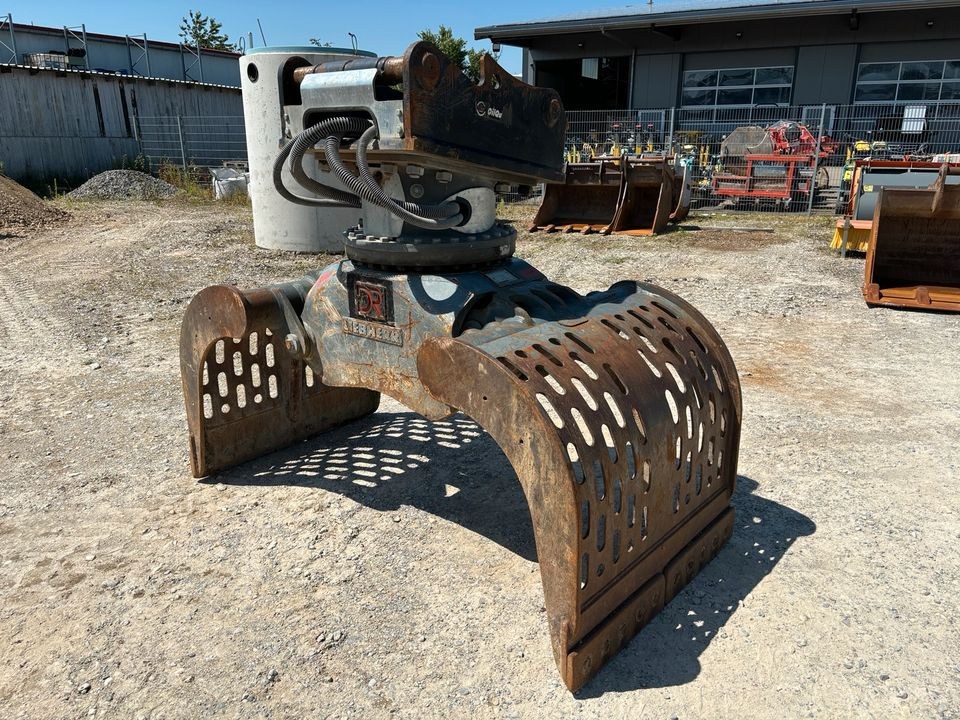 Liebherr Sortiergreifer SG25 OQ 70 55 mieten bei Hitzler Baumaschinen