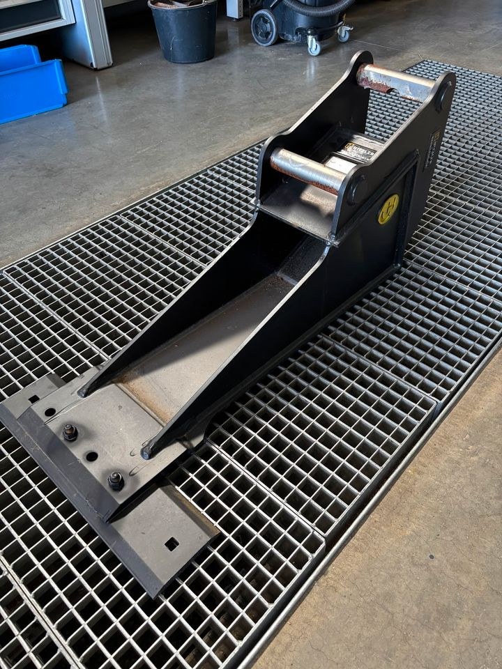 Spatenlöffel Powerspaten MS03 Minibagger 6,5 t mieten in Bibertal – 2