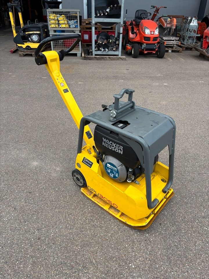 Wacker Neuson DPU 3050 H 181 kg Rüttelplatte mieten in Bibertal – 2