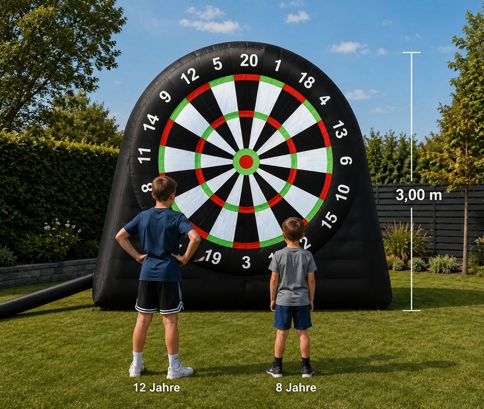XXL Fußball Dart 3 Meter Spaß Klein mieten bei HochstiftMedia