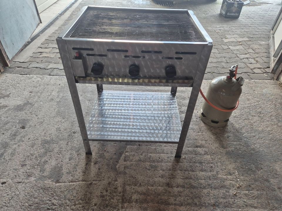 Gasgrill Gastrogrill mieten bei HochstiftMedia – für viele Gäste