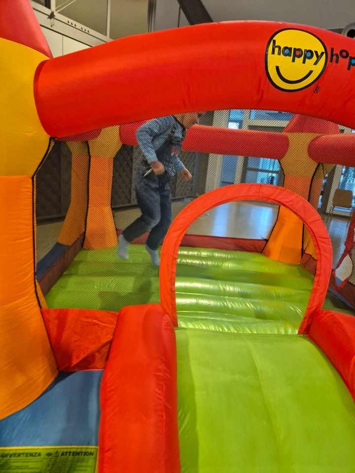 HappyHop Castle Hüpfburg mieten in Paderborn – Hüpfspaß für jede Feier – 3