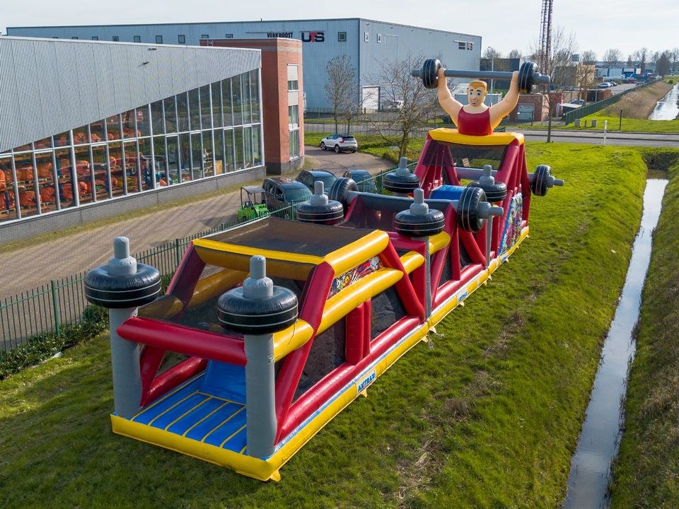 Hüpfburg Hinternisparcours 21,5x5x8 m Pkw mieten bei Thomas – 4