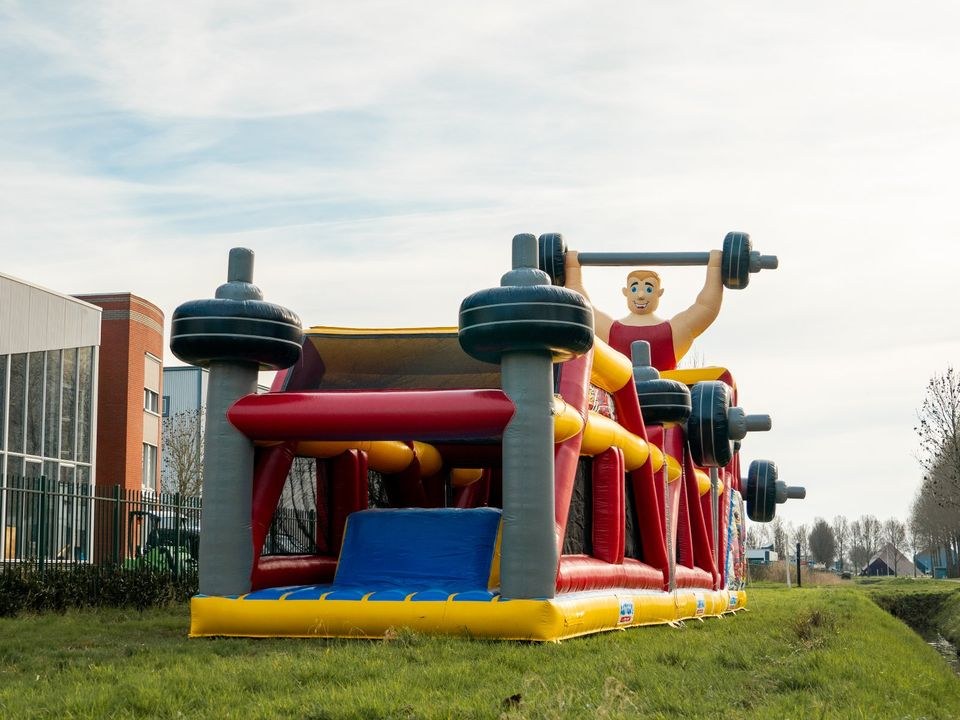 Hüpfburg Hinternisparcours 21,5x5x8 m Pkw mieten bei Thomas – 3