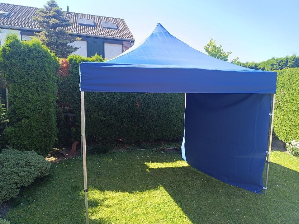 Pavillon 3x3 6 x Wasserballast 4 Seiten mieten bei Thomas