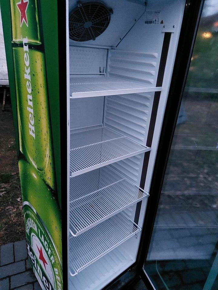 Heineken Glastür Getränke Kühlschrank mieten in Bielefeld – 2