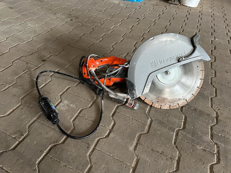 Husqvarna Trennschneider Flex mieten bei Rechtsform des Unternehmens E