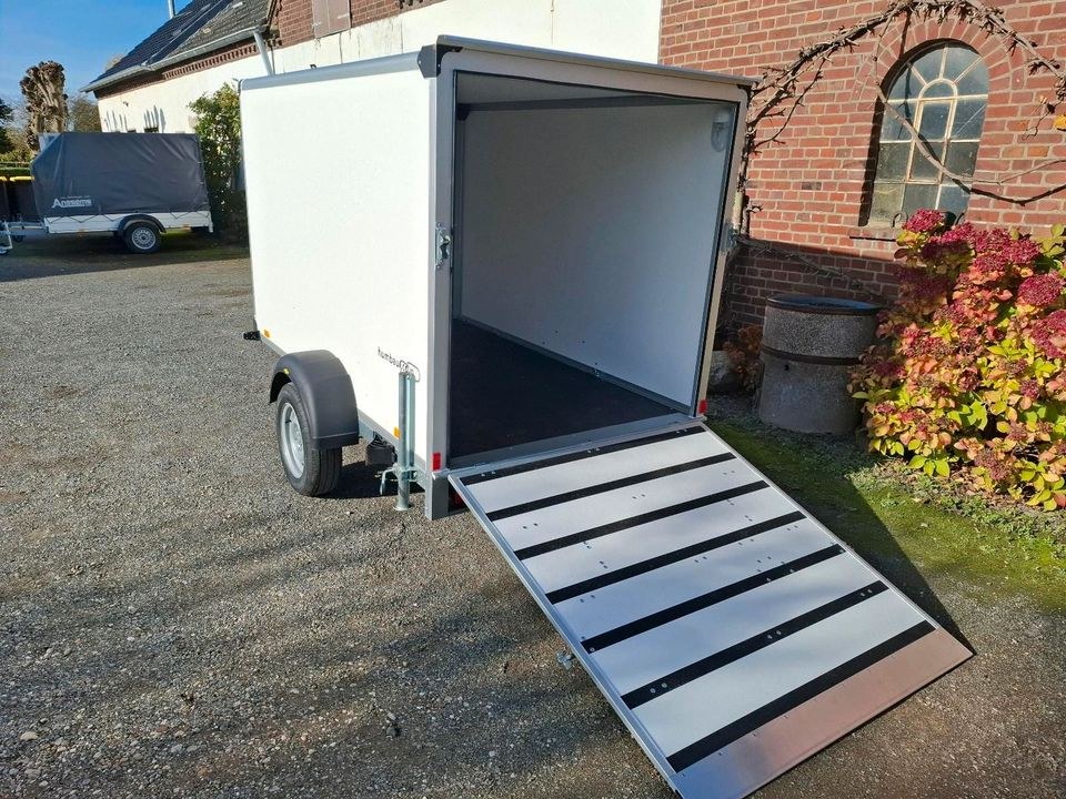 Anhänger 1,3t Koffer mieten in Issum – für Umzug & Baumarkt