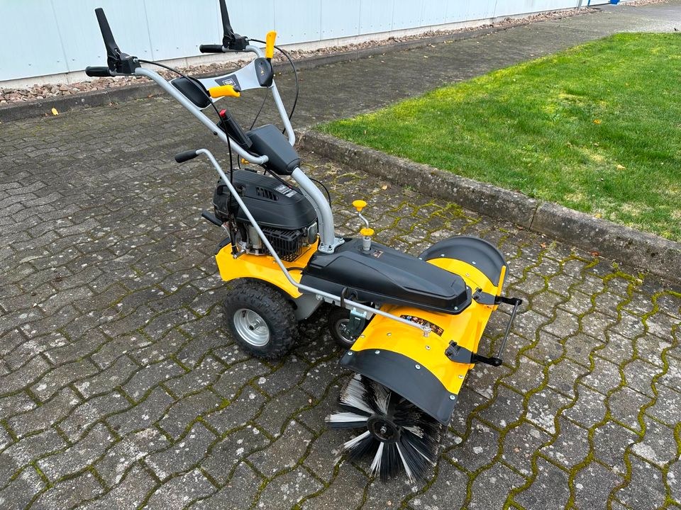 Kehrmaschine Motorbesen Kehrbesen Benzin 100cm mieten bei JB Vertrieb – 3