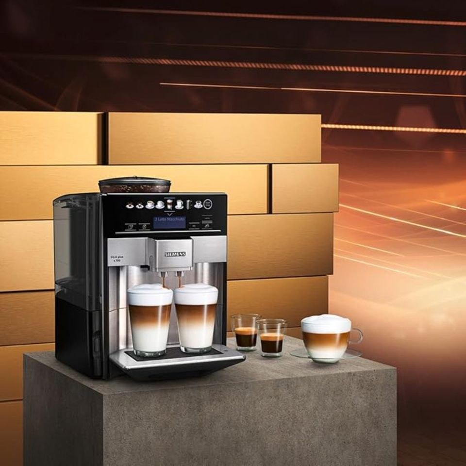 Sie Kaffeevollautomat EQ6 plus s700 mieten bei Jo-Ro