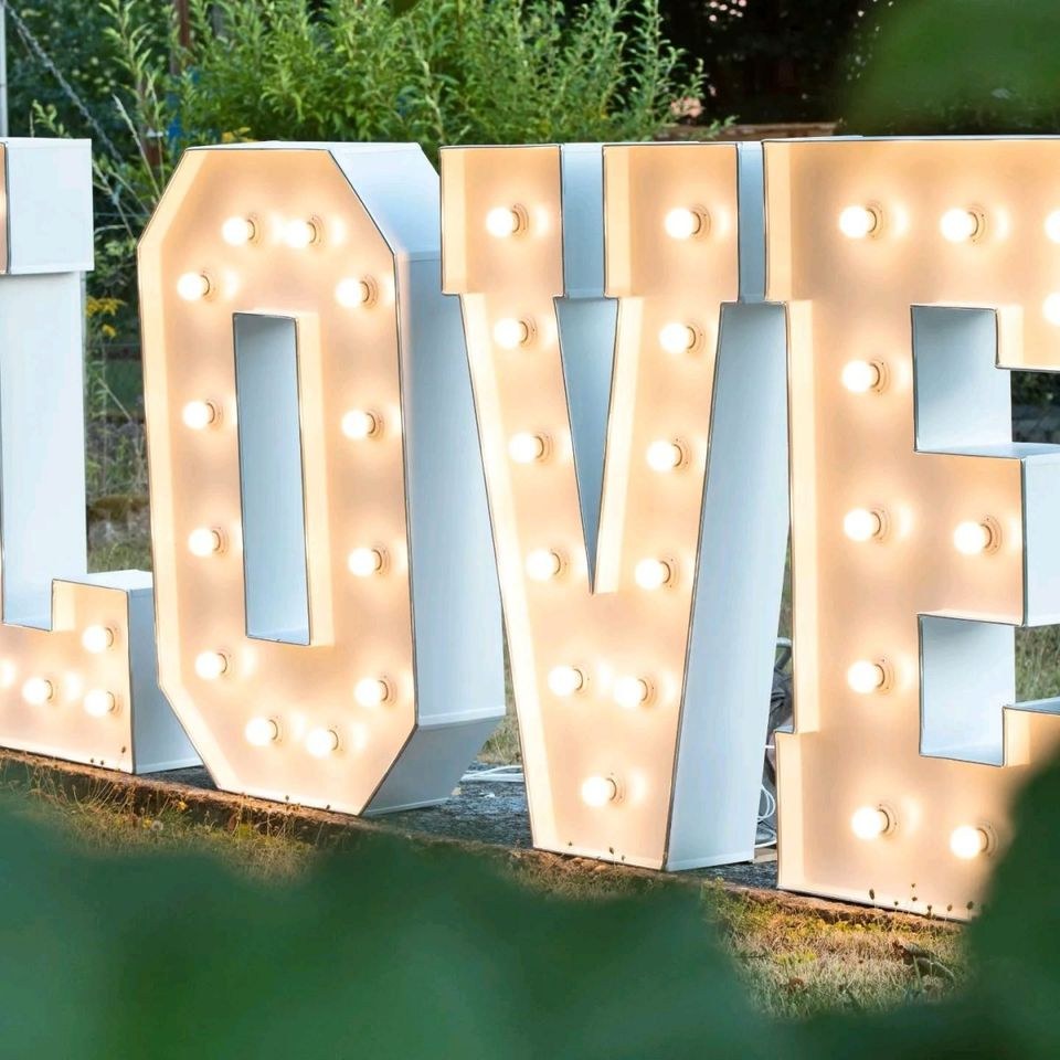 XXL Love Buchstaben 1,20m Verlobung mieten in Schmelz – 2