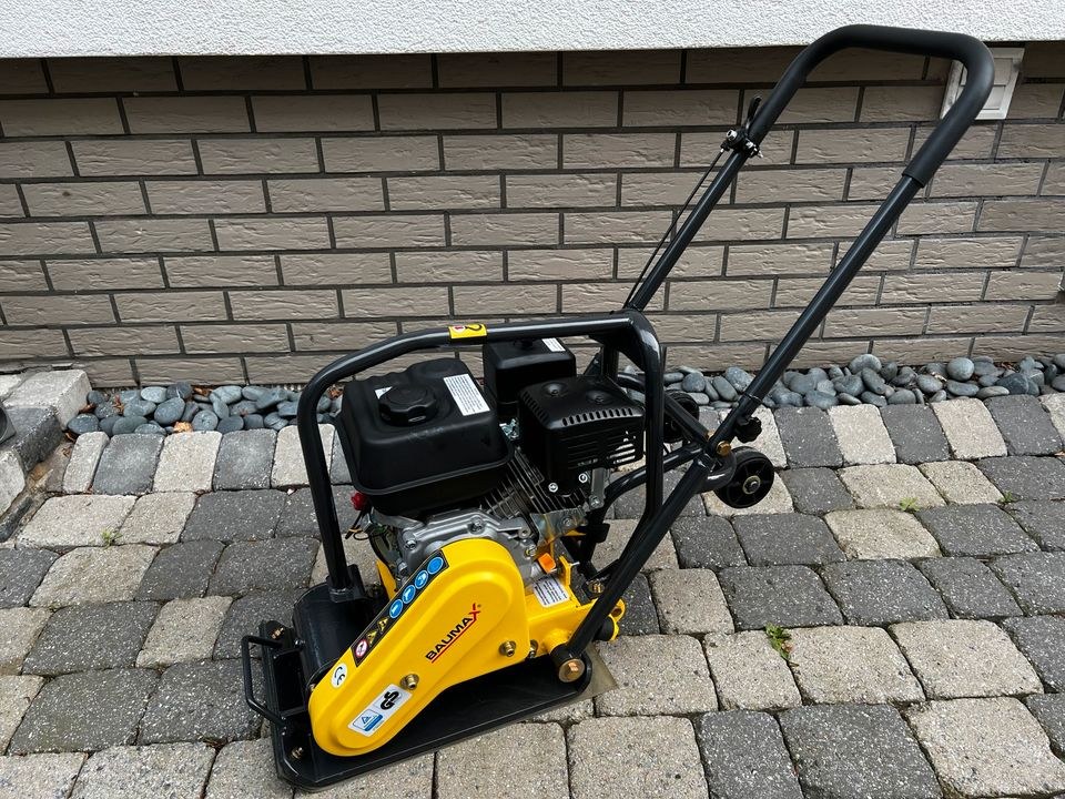 Rüttelplatte 65kg mieten bei Kardinal – für Pflaster & Terrasse – 2