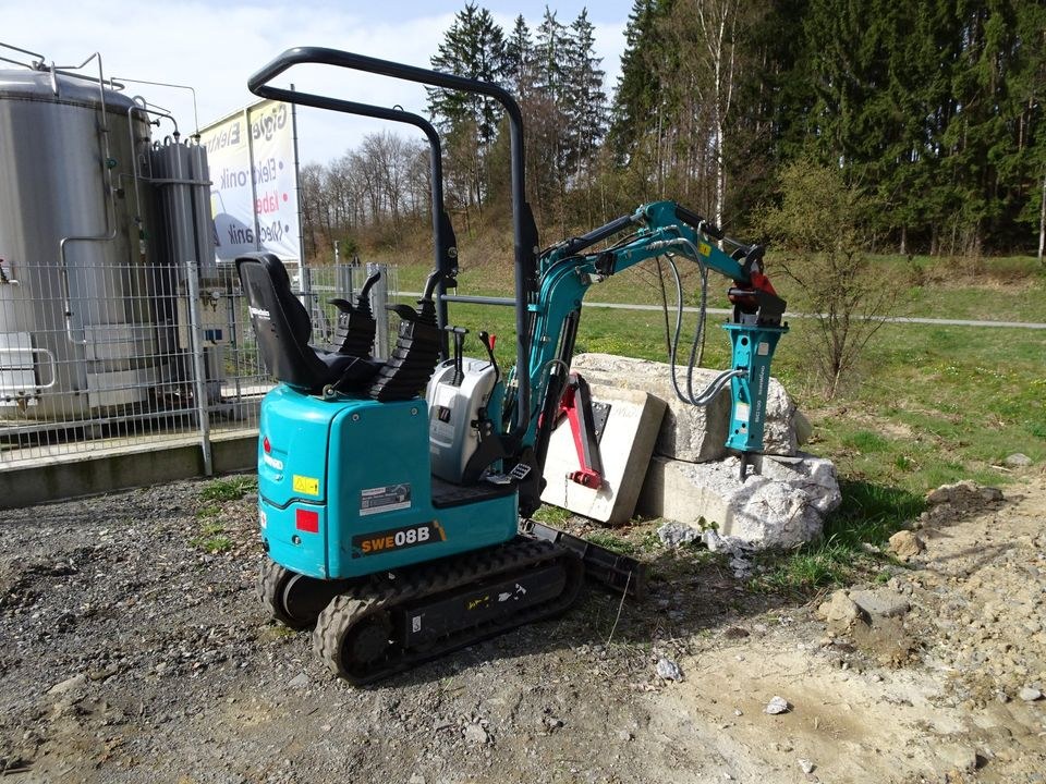 Mikrobagger Minibagger 1t 75cm breit auch mieten in Konzell
