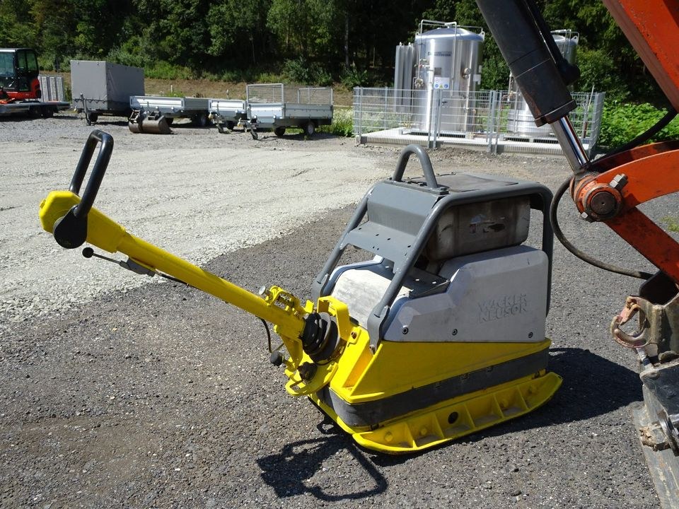 Wacker Rüttelplatte DPU 6555H 464kg od 3050H mieten in Konzell