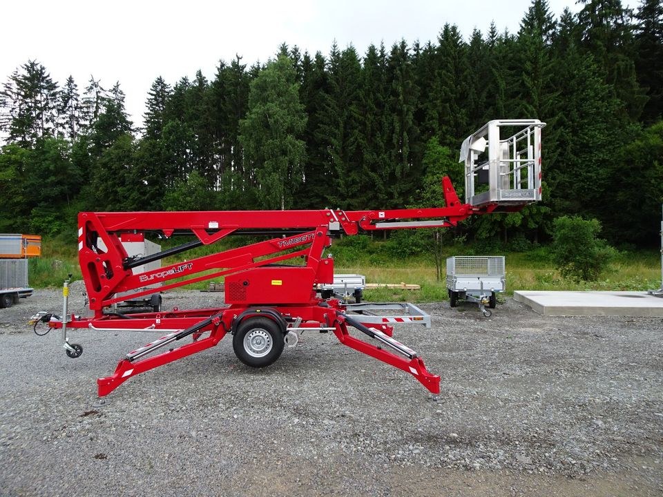 Anhänger Arbeitsbühne Hubsteiger Arbeitshöhe mieten in Konzell – 4