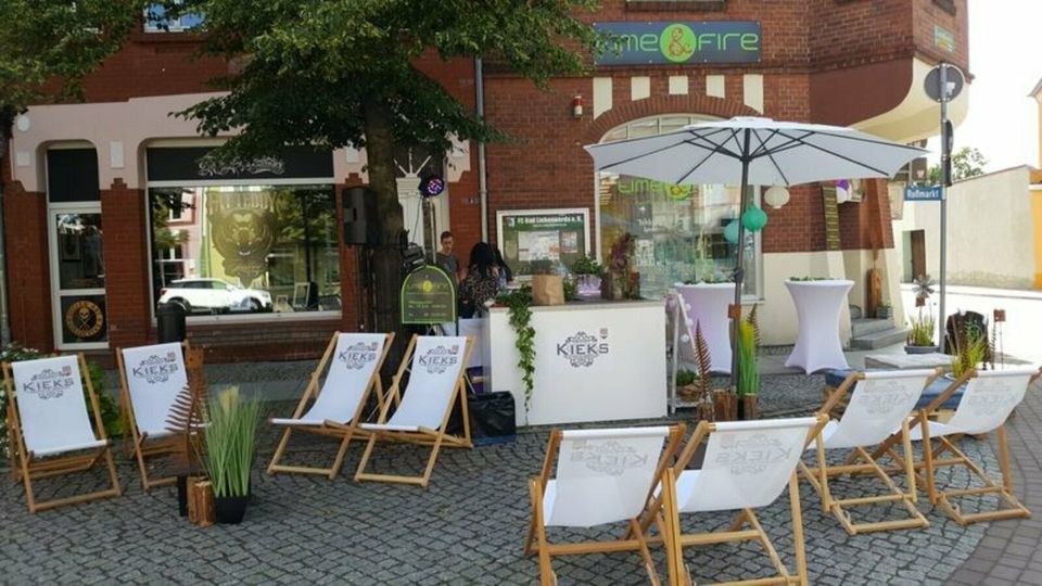 Liegestühle Bankettstühle Stühle Lounge mieten bei KIEKS Partyverleih – 3