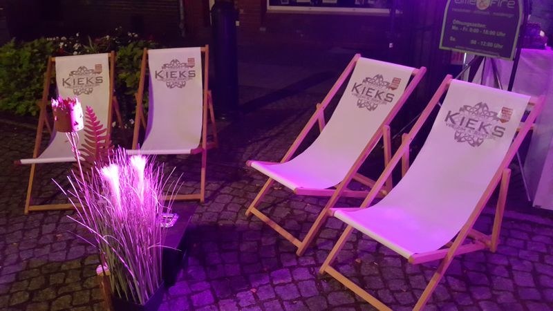 Sonnenschirm Sonnenschutz mieten in Elsterwerda – Sitzplätze für alle – 2