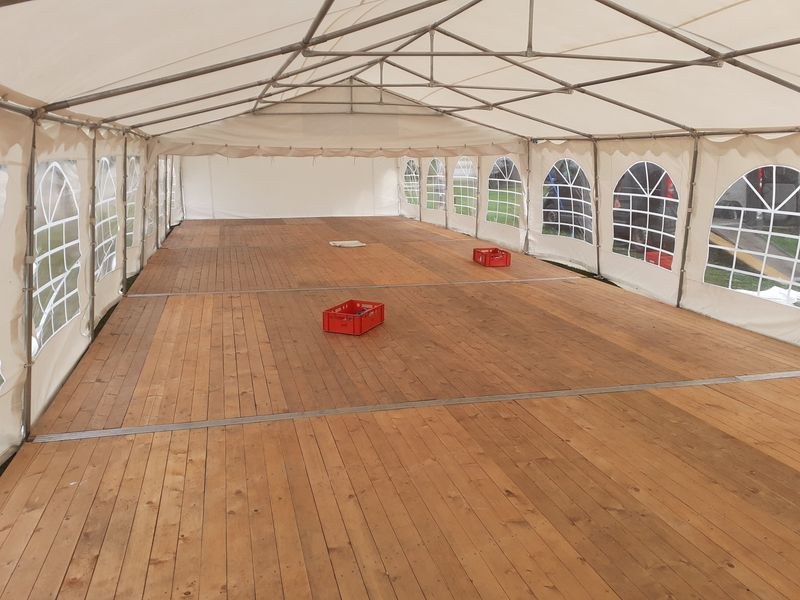 Zeltboden Tanzboden mobilen Holzboden Partyzelt mieten in Elsterwerda – 4