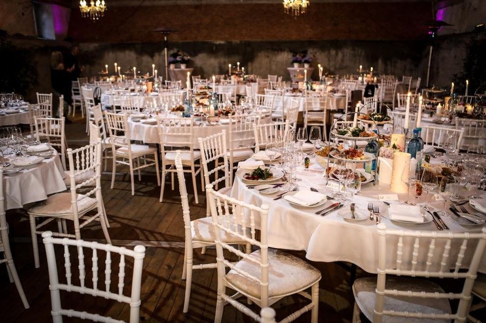 Chiavari Tiffany Stühle Hochzeitsstühle mieten bei KIEKS Partyverleih