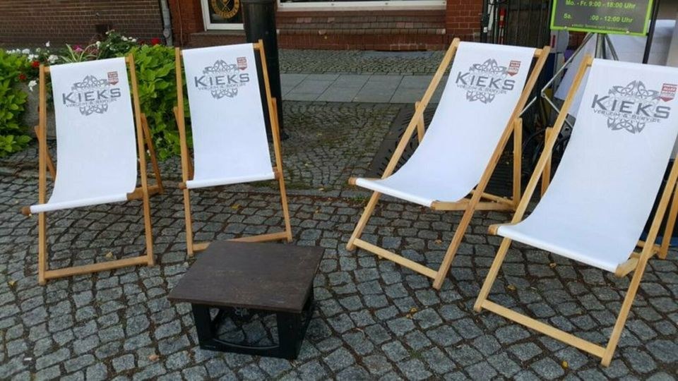 Liegestühle Bankettstühle Stühle Lounge mieten bei KIEKS Partyverleih