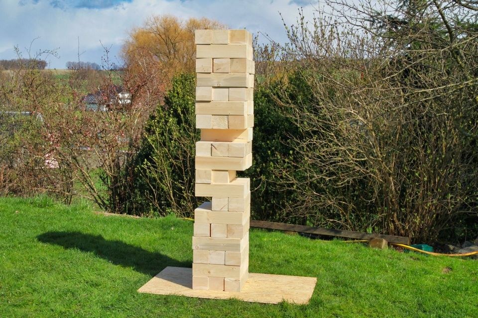 Wackelturm XXL mieten in Crostwitz – das Besondere