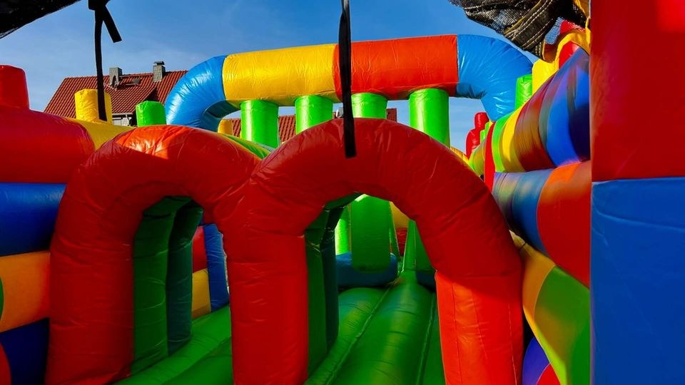 Hüpfburg Block Adventure Rutsche Pacour mieten in Crostwitz – 4