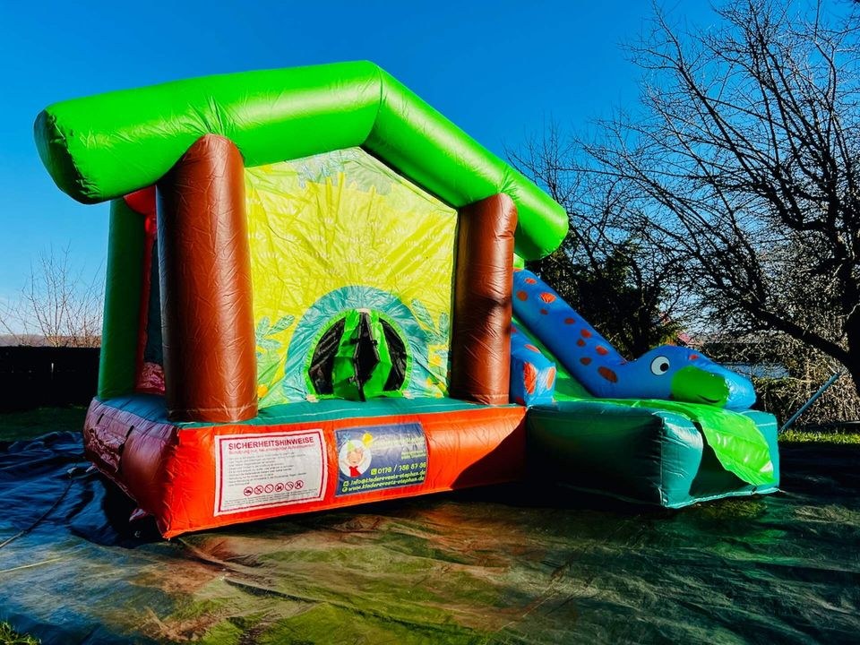 Hüpfburg Little Jungle klein Rutsche mieten in Crostwitz