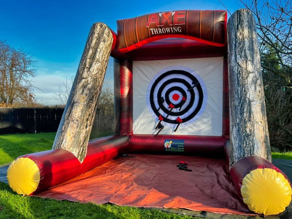 Axtwerfen Axe Throwing mieten in Crostwitz – das Besondere