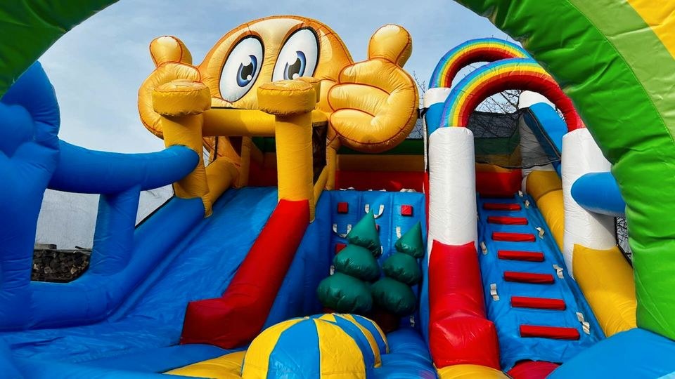 Hüpfburg Rutsche Kletterwand Multiplay mieten in Crostwitz – 3