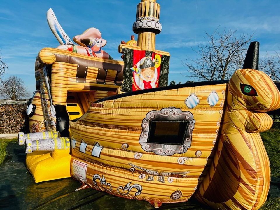 Hüpfburg Pirates Jump Rutsche Sprungfläche mieten in Crostwitz – 2
