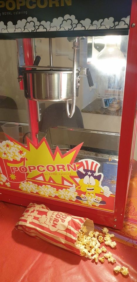 Profi Popcorn Maker Funfood mieten in Crostwitz – für Fest & Ausschank