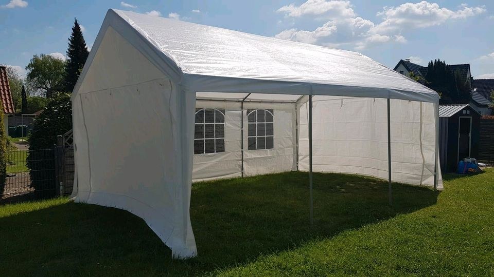 Kurzfristig buchbar Partyzelt 4x6 m mieten bei Klassen – 4