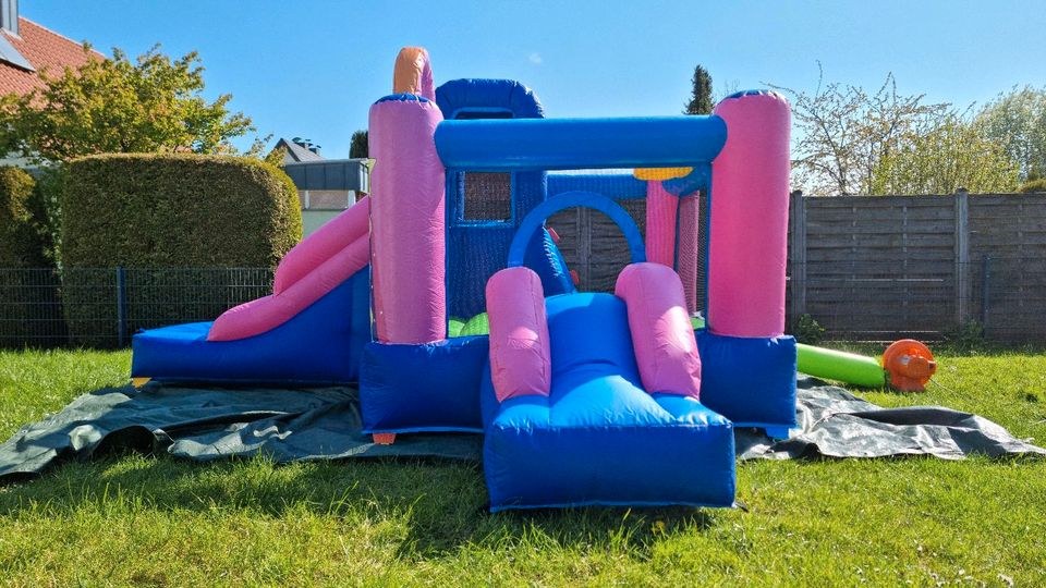 Kurzfristig buchbar Hüpfburg Donut mieten bei Klassen – mobile Bar – 4