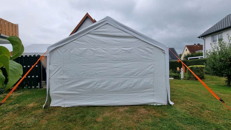 Kurzfristig buchbar Partyzelt 4x8 m mieten bei Klassen – 4