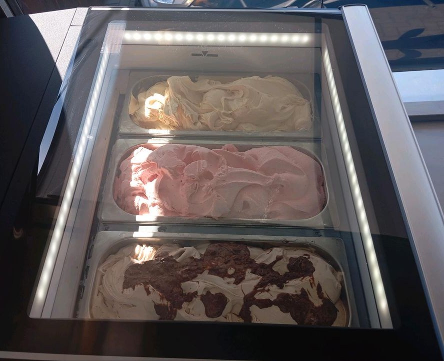 Mobiler Eiswagen Eiskutsche mieten bei Kramer Events – das Besondere – 2