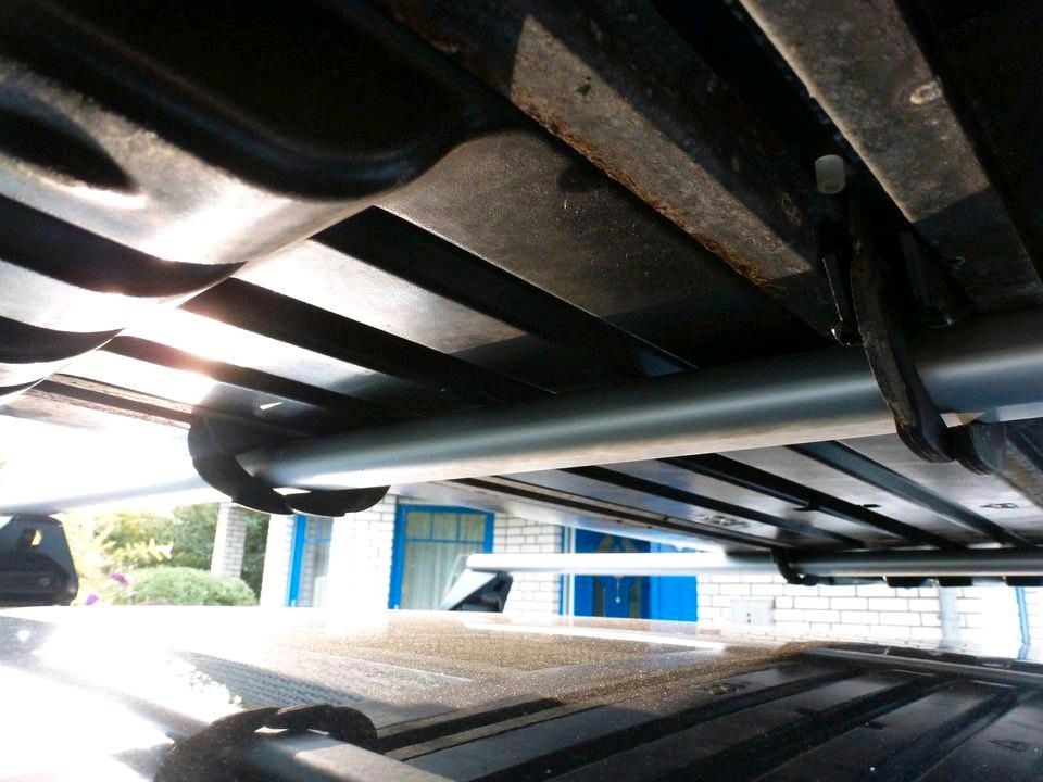 Dachbox Thule Universalträger mieten bei Kramer Events – 2