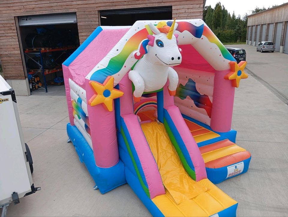 Hüpfburg Einhorn mieten bei Kramer Events – Hüpfspaß für jede Feier – 4