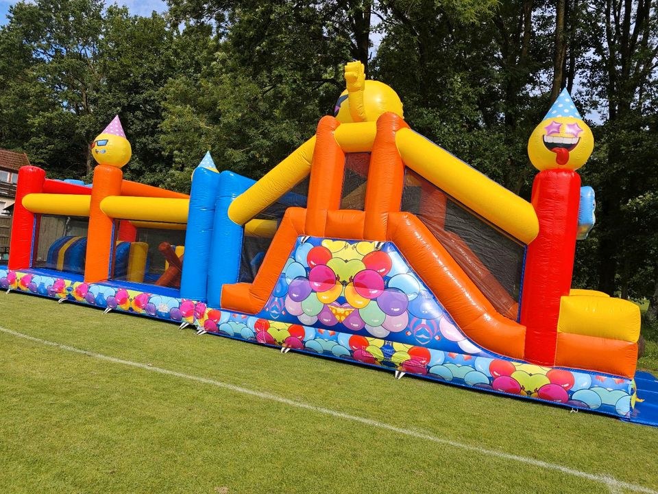 Hüpfburg Mega Emoji Parcours mieten bei Kramer Events – 3