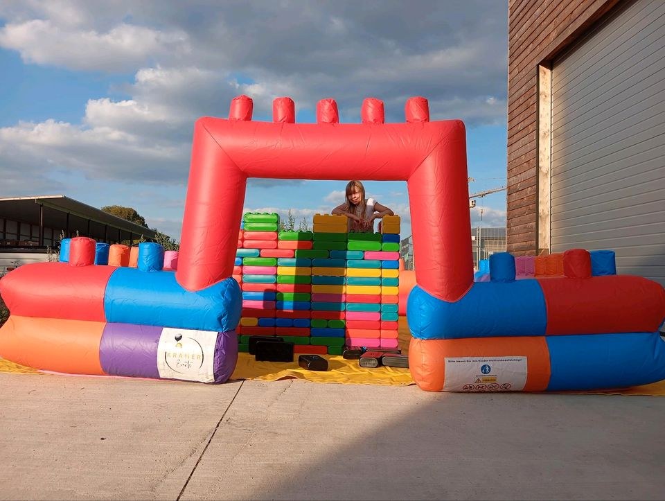 XXL wie Hüpfburg Bausteinen mieten bei Kramer Events – 4