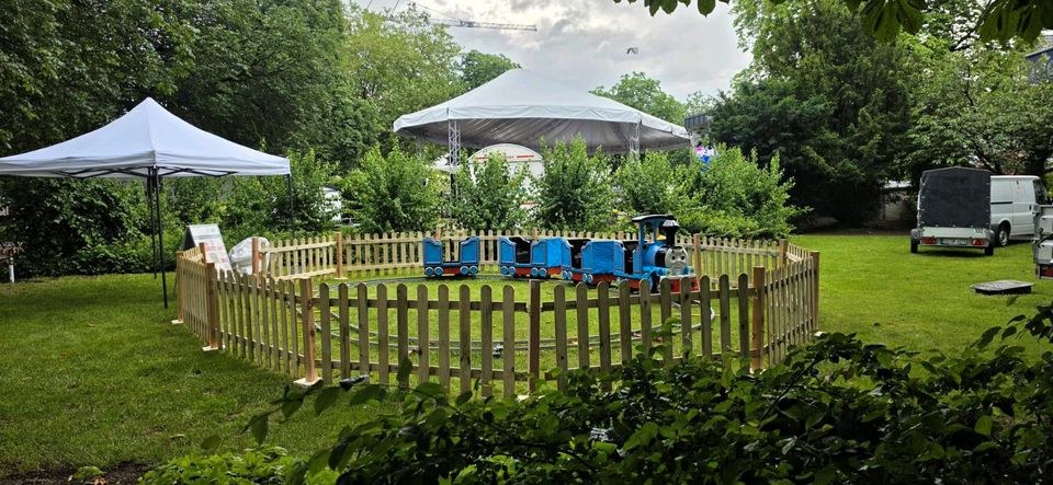 Kinderkarussell Kindereisenbahn mieten bei Kramer Events – 3