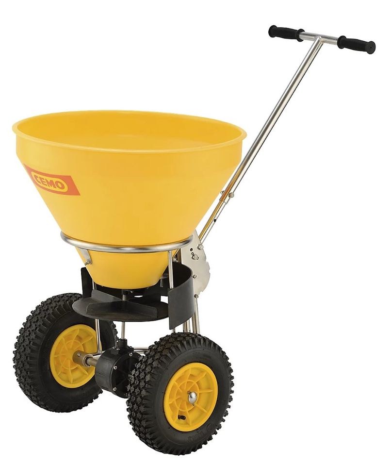 Streuwagen mieten in Ergolding – für Garten & Grundstück