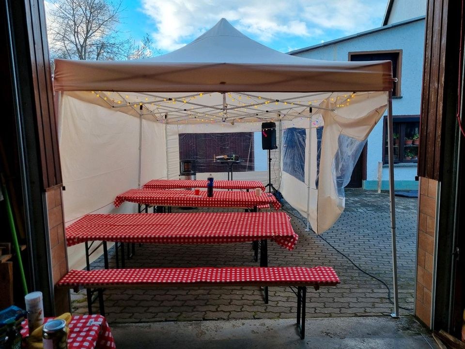 Faltpavillon Partyzelt 3x6m mieten in Suhl – in Minuten aufgebaut