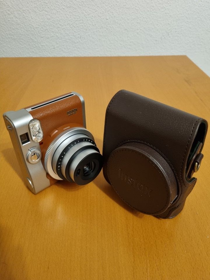 Polaroidkamera mieten bei Kutzer Vermietung – großes Bild für alle