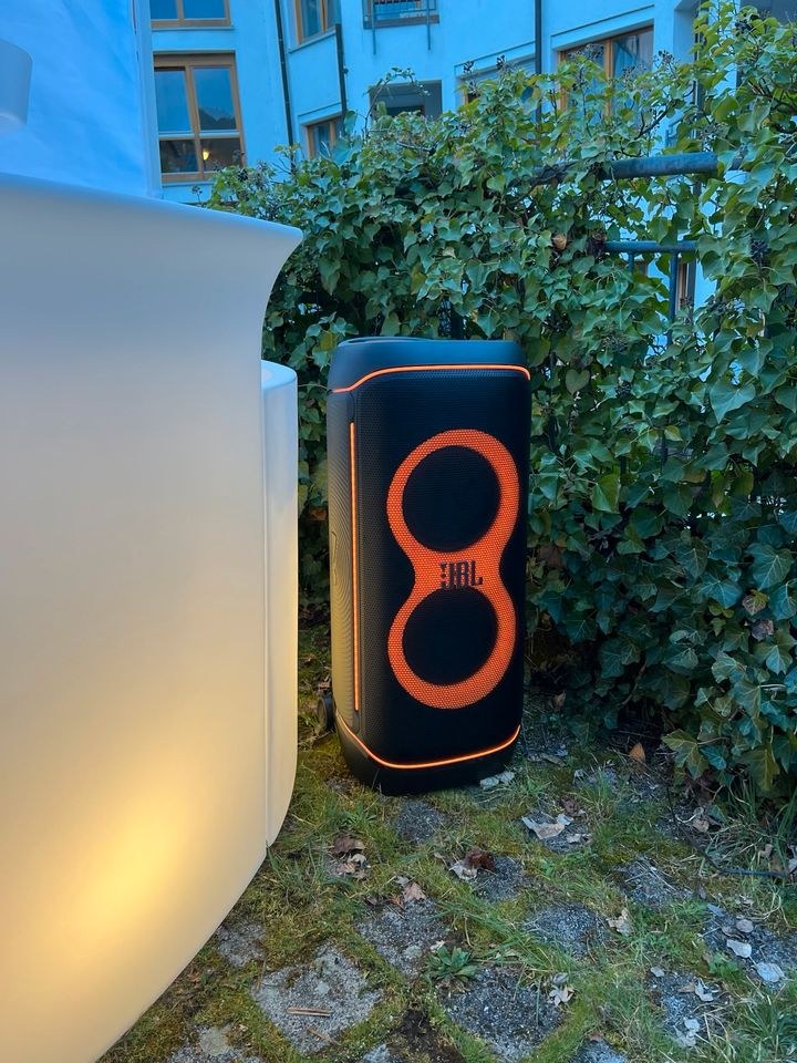 JBL Partybox 720 inkl Akkus mieten in Bühlertal – Party-Sound – 3