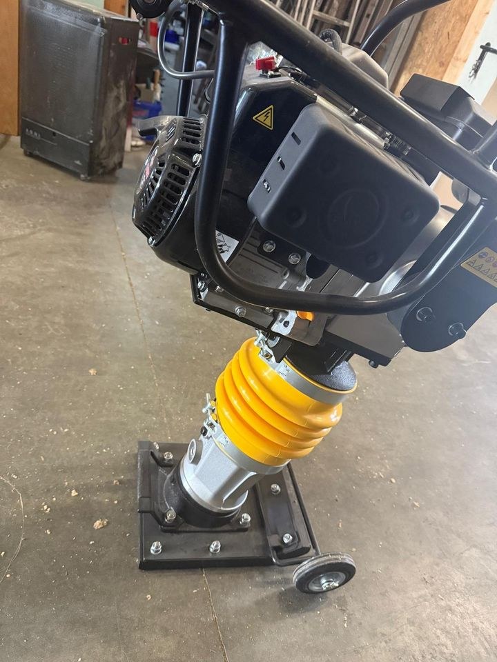 Vibrationsstampfer mieten in Grumbach – für Gräben & enge Stellen – 2