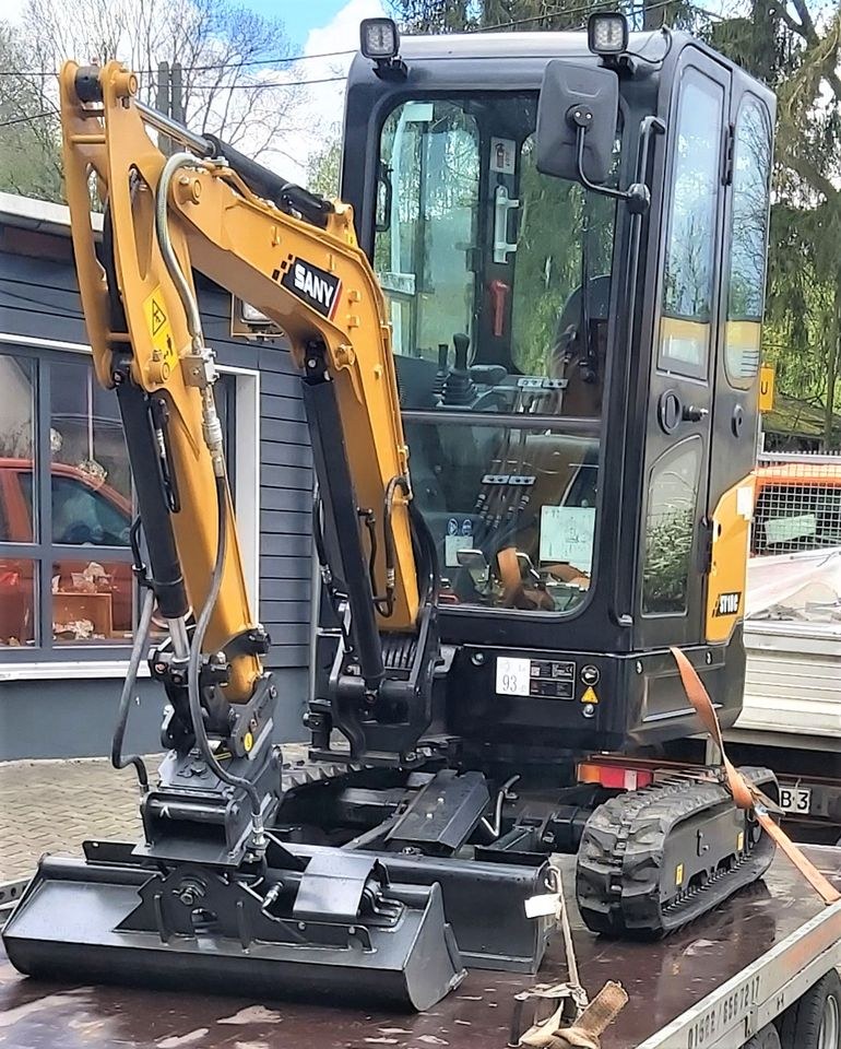 Minibagger Bagger mieten bei André Lommatzsch – 2
